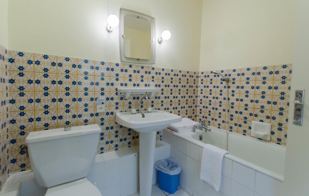 Le Homard Bleu Hotel Berck Room photo
